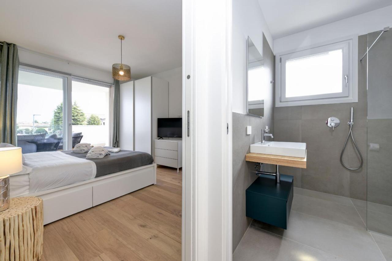 Opalia Residence - Garda Lake Lifestyle Apartment Peschiera del Garda Buitenkant foto