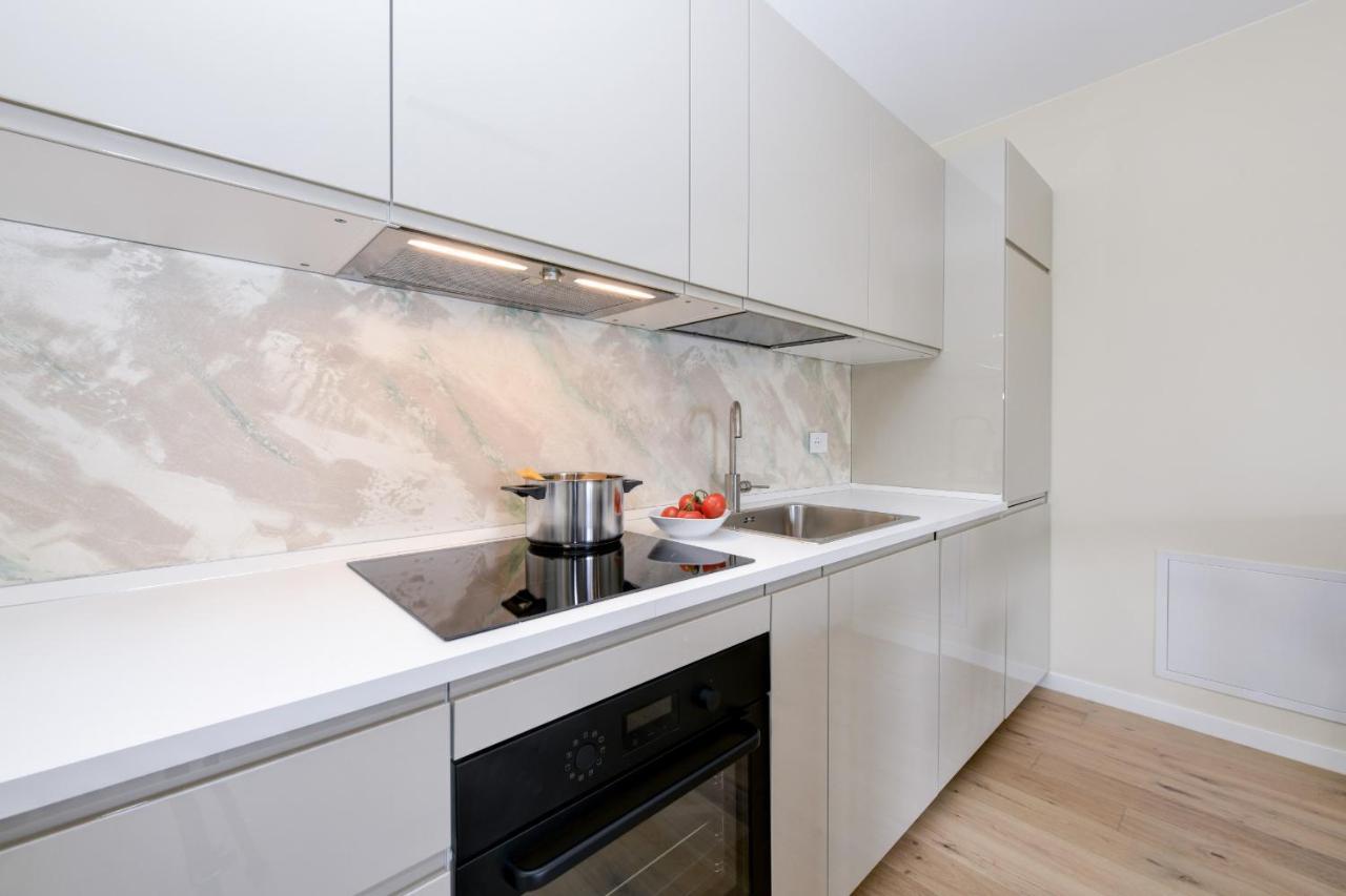 Opalia Residence - Garda Lake Lifestyle Apartment Peschiera del Garda Buitenkant foto