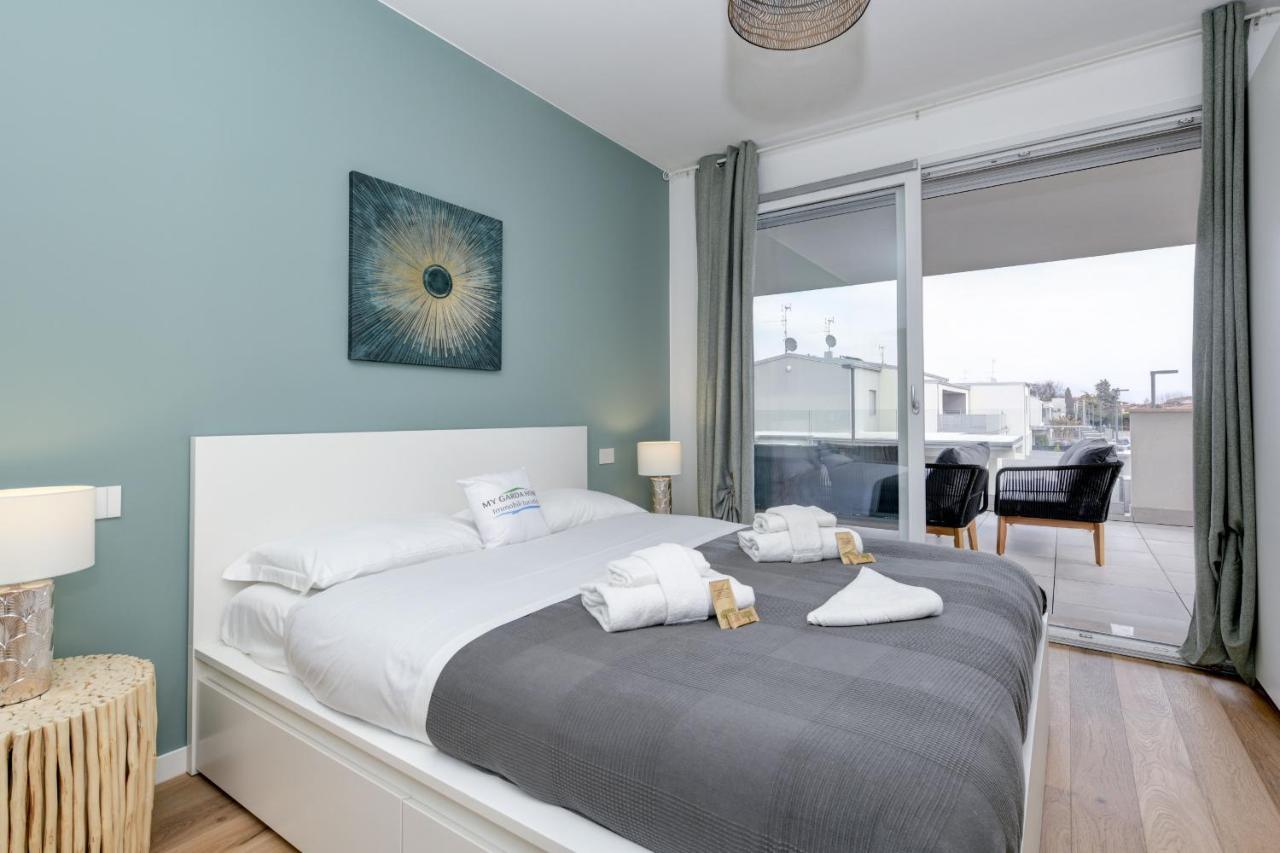 Opalia Residence - Garda Lake Lifestyle Apartment Peschiera del Garda Buitenkant foto