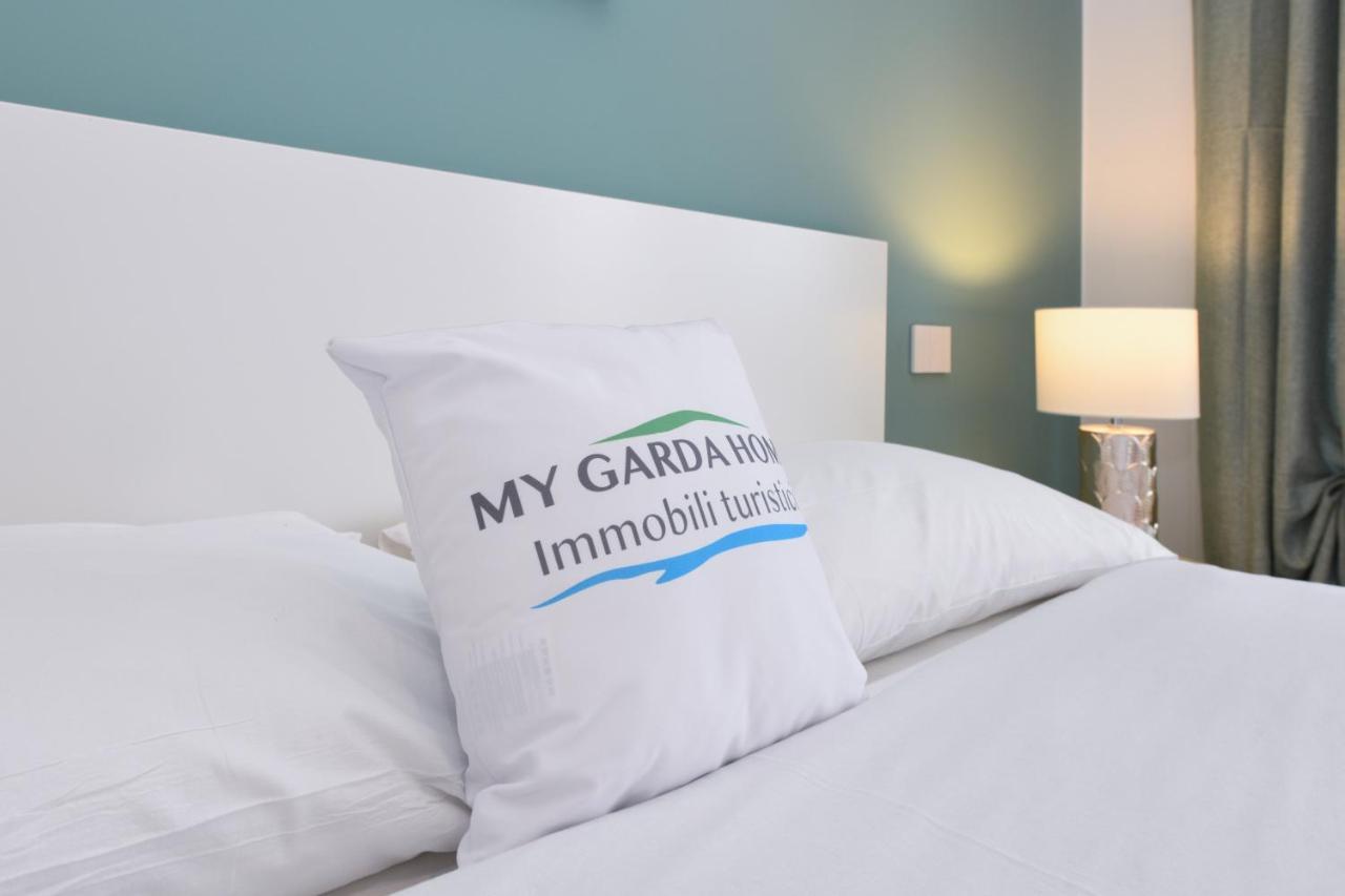 Opalia Residence - Garda Lake Lifestyle Apartment Peschiera del Garda Buitenkant foto