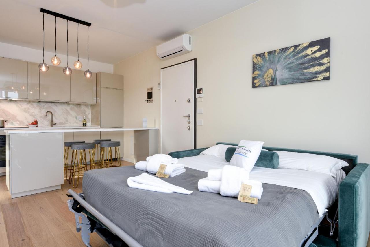 Opalia Residence - Garda Lake Lifestyle Apartment Peschiera del Garda Buitenkant foto