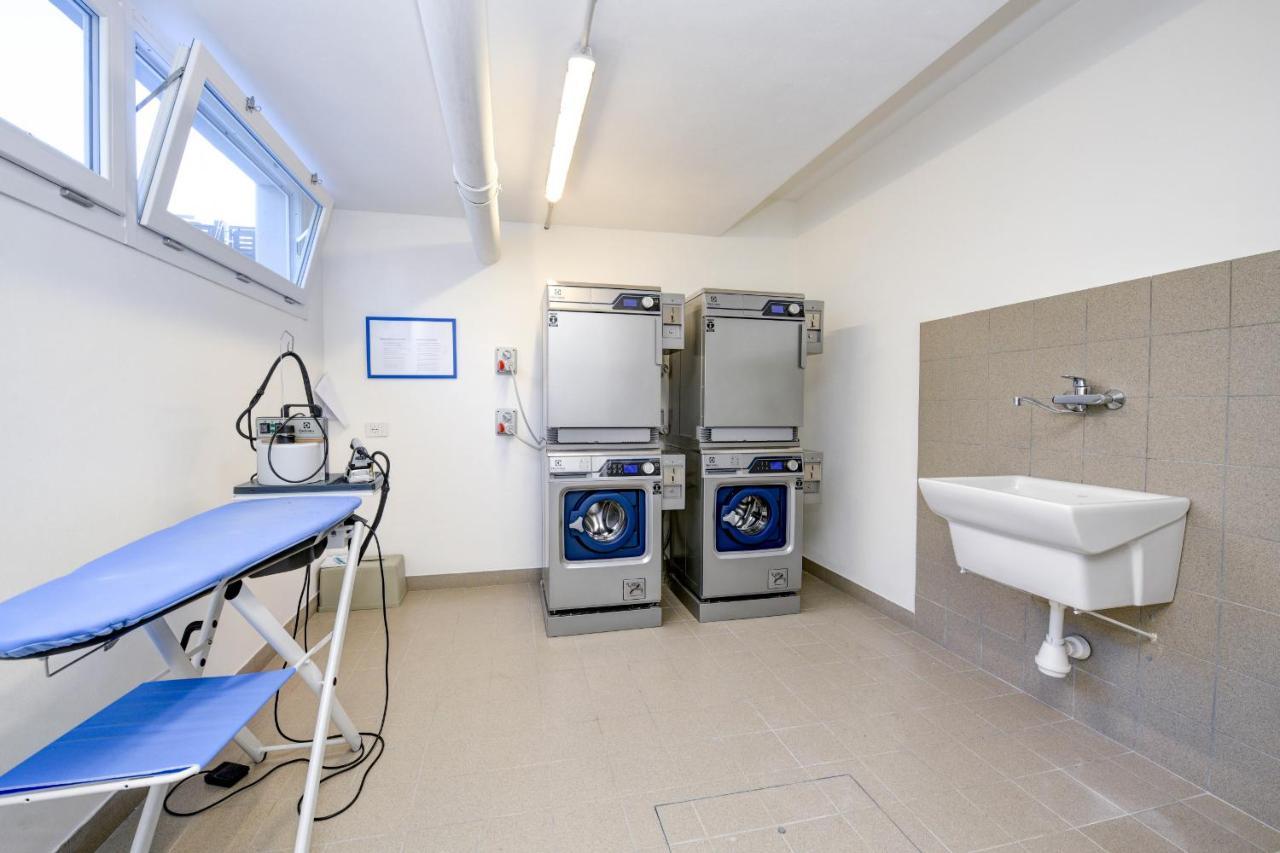 Opalia Residence - Garda Lake Lifestyle Apartment Peschiera del Garda Buitenkant foto