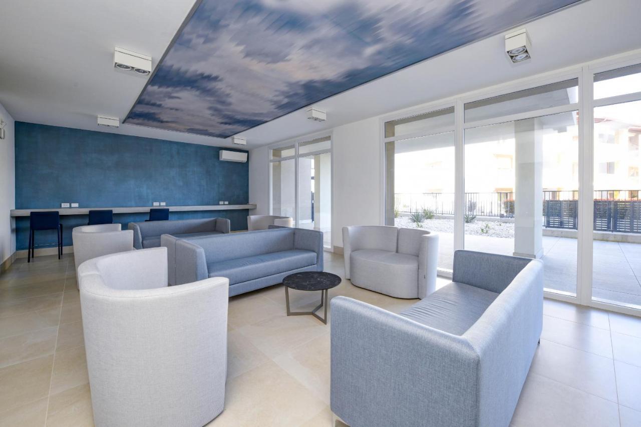 Opalia Residence - Garda Lake Lifestyle Apartment Peschiera del Garda Buitenkant foto